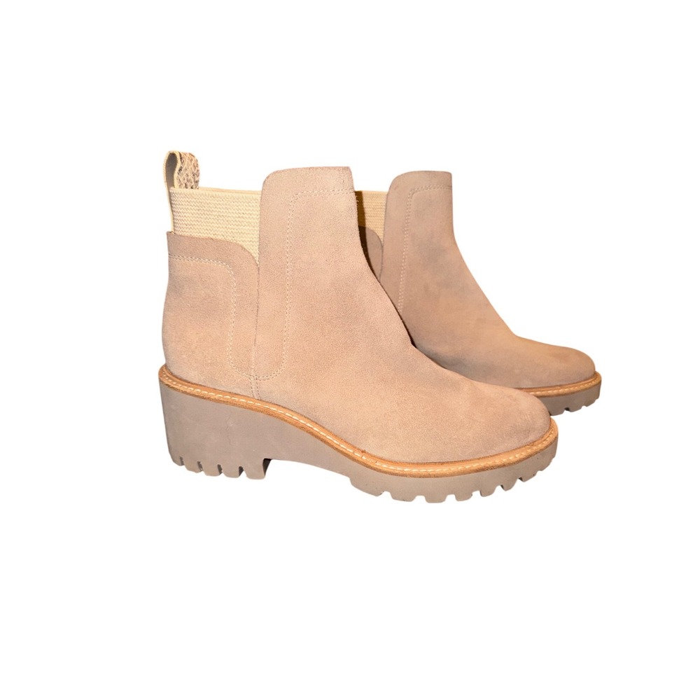 Dolce Vita Suede Wedge Chelsea Boots Tan Beige Lug Sole Women's Size 8